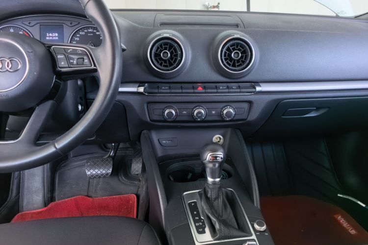 Audi A3 2021 car image #13