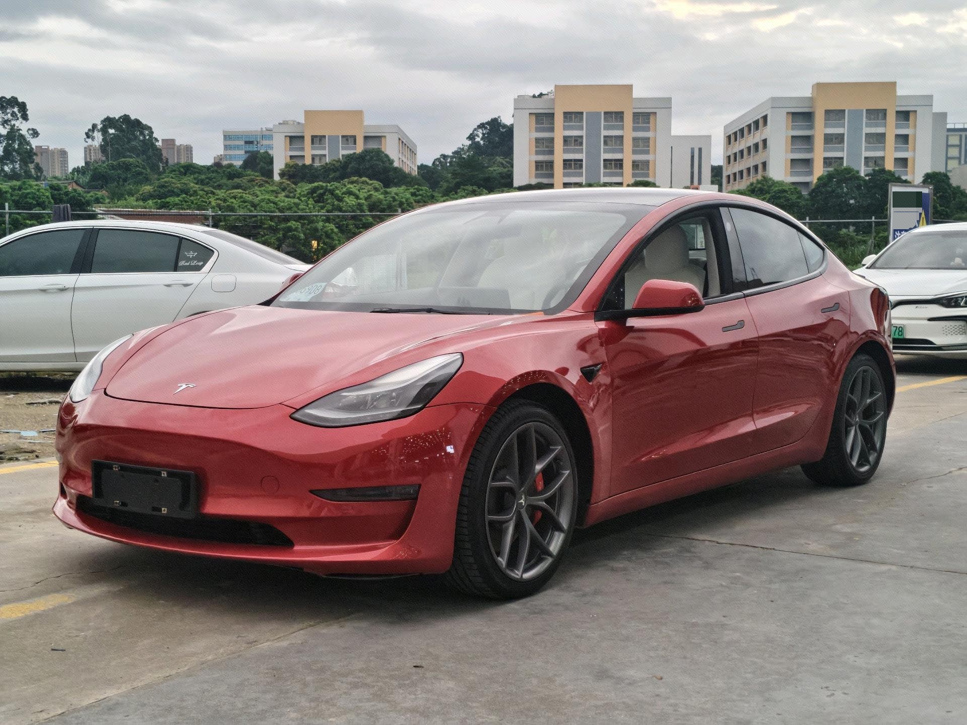 Tesla Model 3 2021 Tesla Model 3 2021 car image