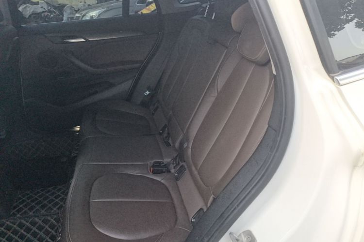 BMW X1 2019 car image #17