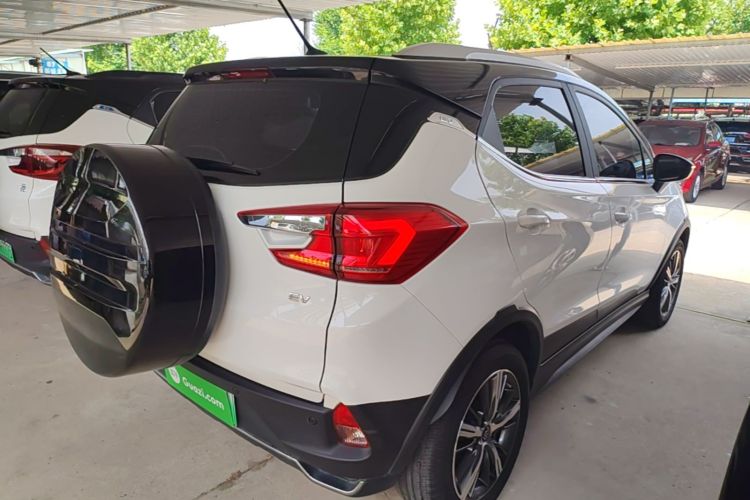 BYD Yuan New Energy 2019 #7 BYD Yuan New Energy 2019 car image #7