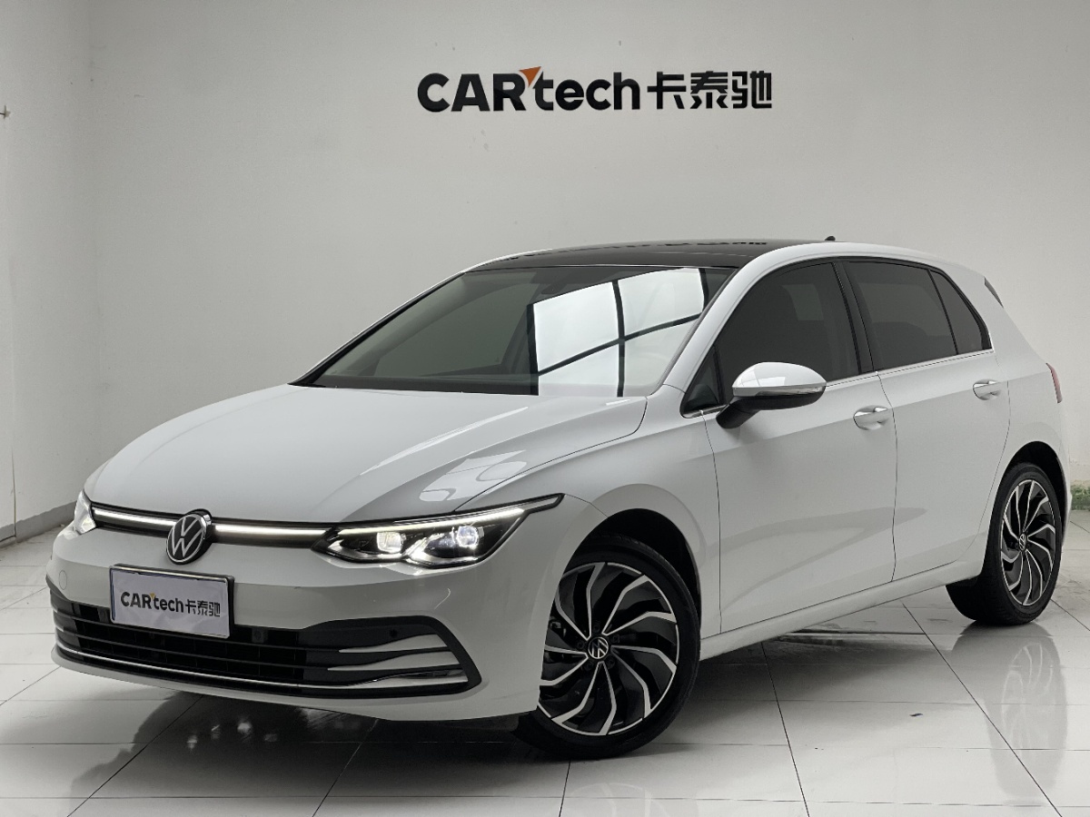 Volkswagen Golf 2023 car image 