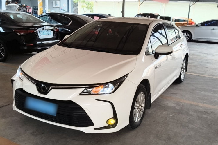 Toyota Corolla 2021 #2 Toyota Corolla 2021 immagine di auto #2