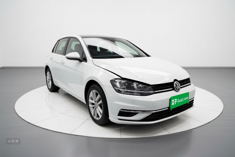 Volkswagen Golf 2019 car image #4