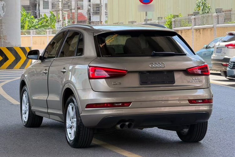Audi Q3 2017 #5 Audi Q3 2017 car image #5