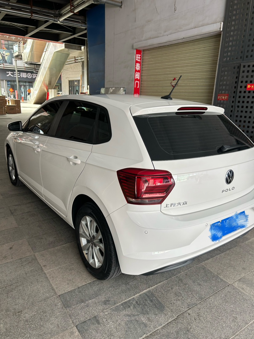 Volkswagen Polo 2021 car image #6