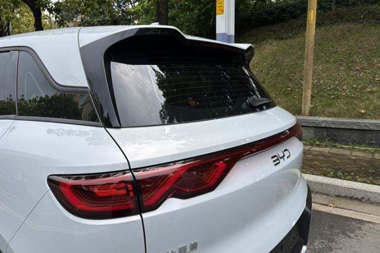 BYD YuanUP 2024 #13 BYD YuanUP 2024 car image #13