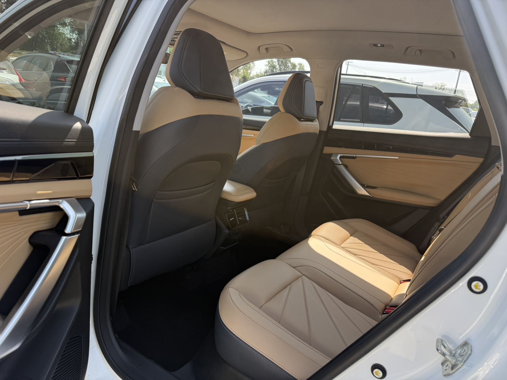 GEELY Boyue L 2023 imagem de carro #9