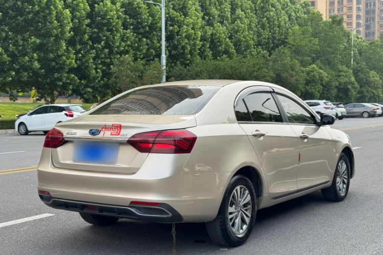 GEELY Emgrand 2018 car image #7
