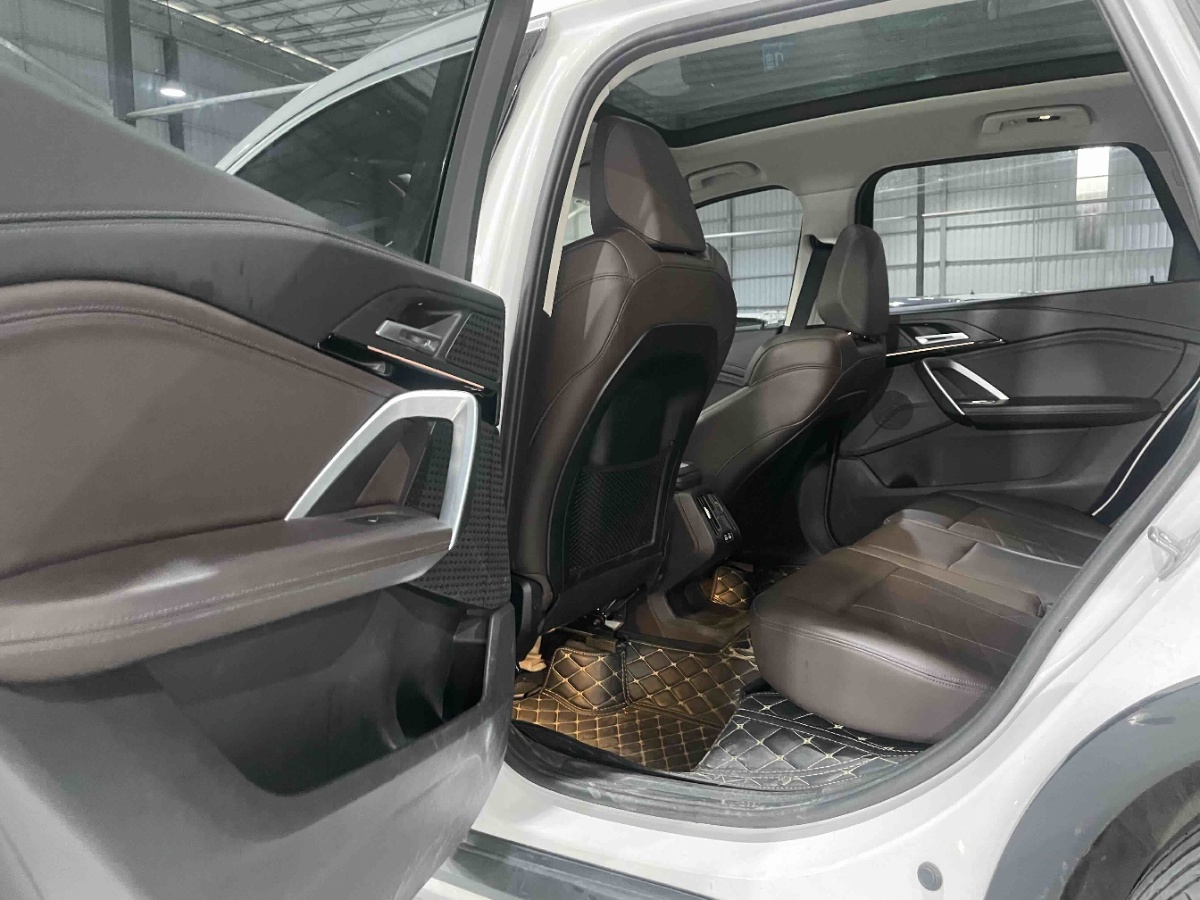 BMW X1 2024 #5 BMW X1 2024 car image #5