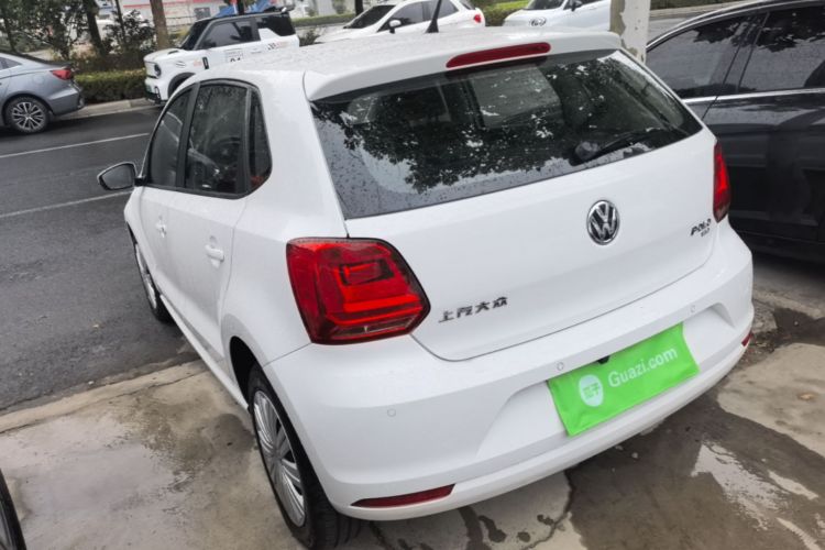 Volkswagen Polo 2017 car image #5