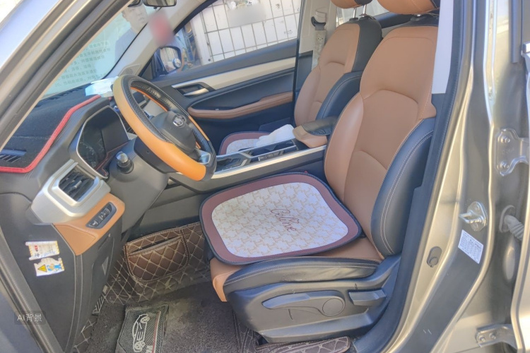 GEELY Vision X6 2020 imagen de coche #17