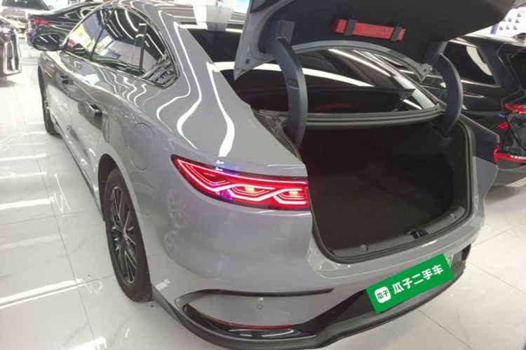BYD Han 2024 immagine di auto #7