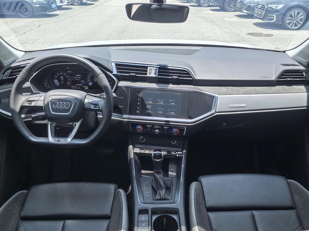 Audi Q3 Sportback 2021 car image #12