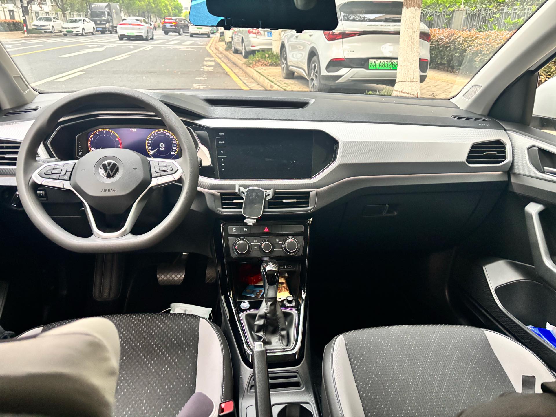 Volkswagen Tacqua 2022 immagine di auto #7