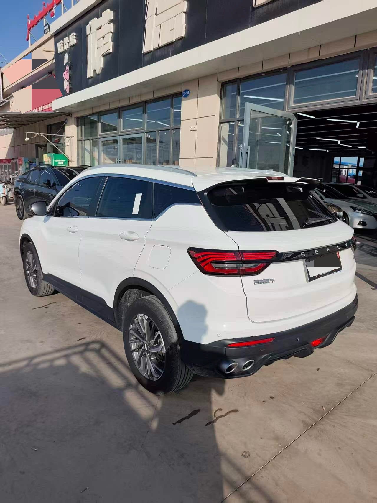 GEELY Coolray 2023 car image #7