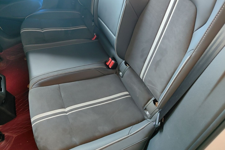 Volkswagen Golf 2022 car image #17