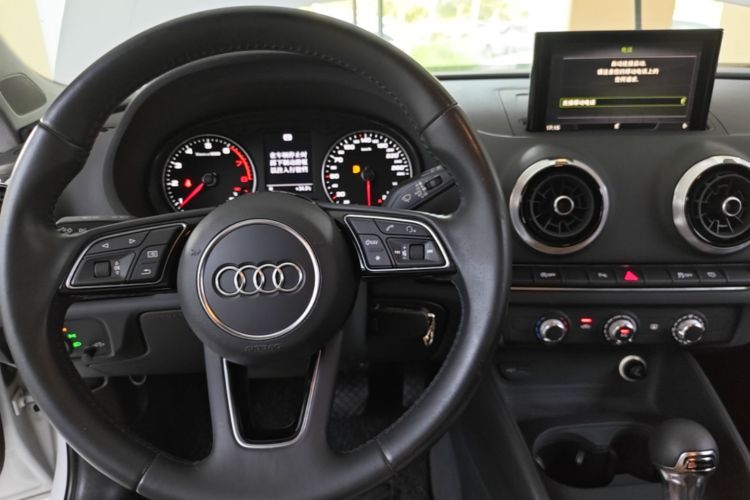 Audi A3 2019 #10 Audi A3 2019 car image #10