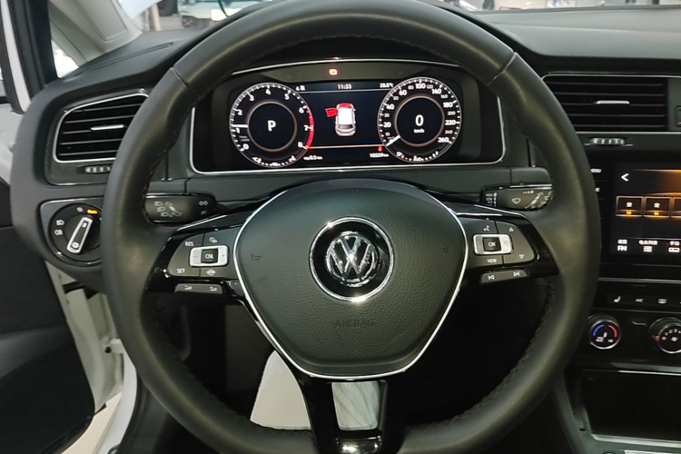 Volkswagen Golf 2020 #11 Volkswagen Golf 2020 car image #11