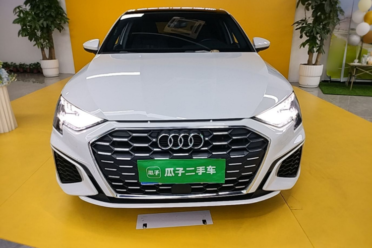 Audi A3 2023 car image #3