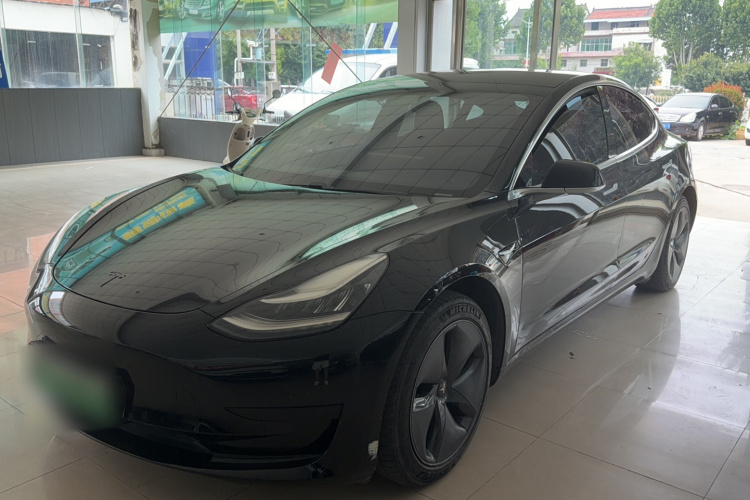 Tesla Model 3 2020 #2 Tesla Model 3 2020 صورة سيارة #2