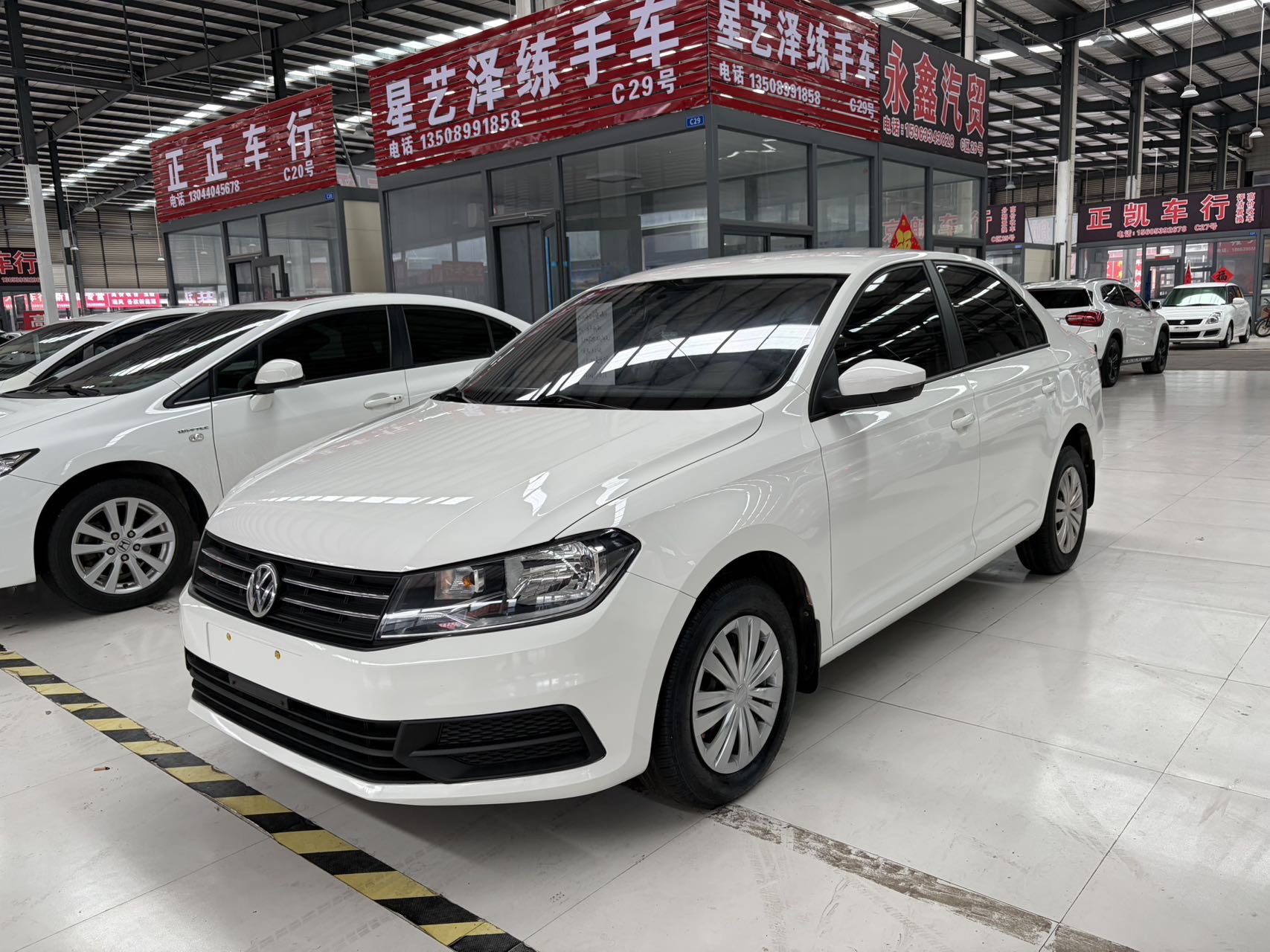 Volkswagen Santana 2021 Volkswagen Santana 2021 car image