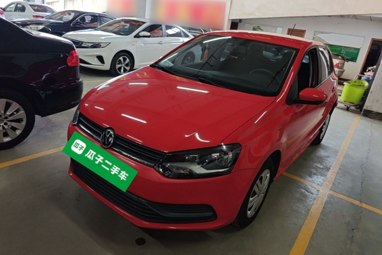 Volkswagen Polo 2018 car image #2