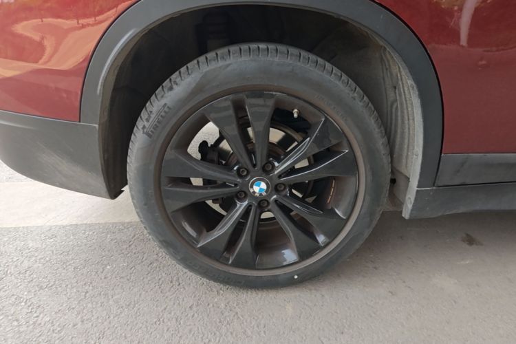 BMW X1 2020 car image #10