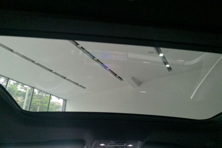 BYD Han 2024 car image #18