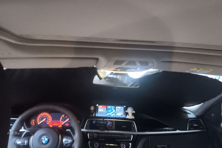 BMW 3 Series 2019 #20 BMW 3 Series 2019 car image #20
