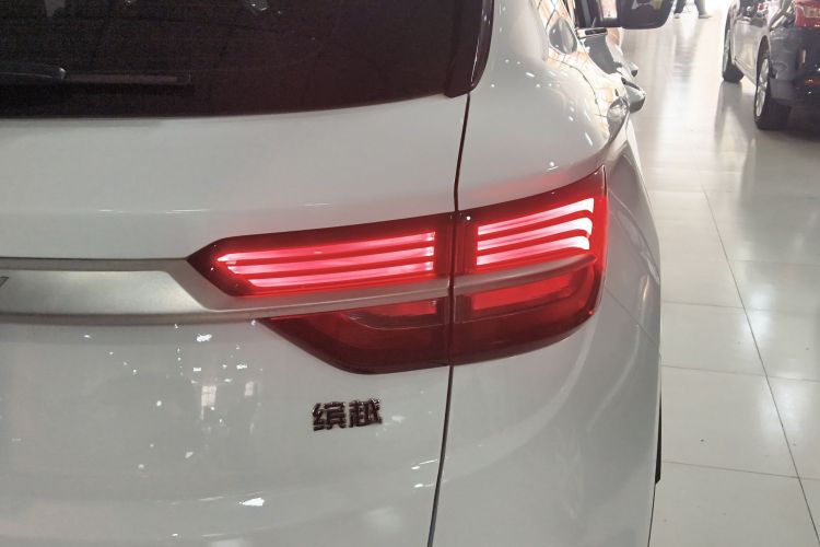 GEELY Coolray 2021 car image #8