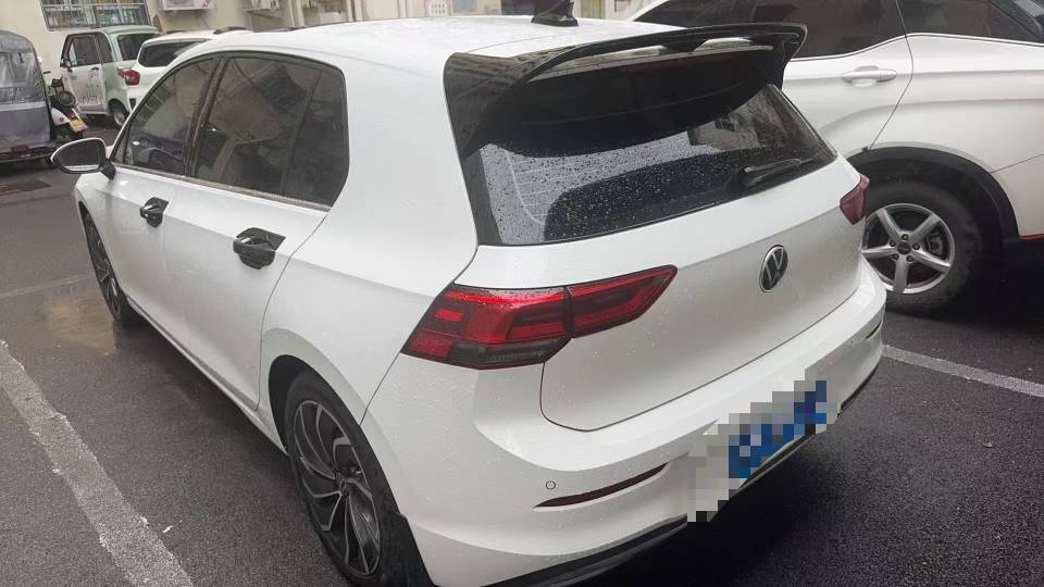 Volkswagen Golf 2022 изображение автомобиля #3