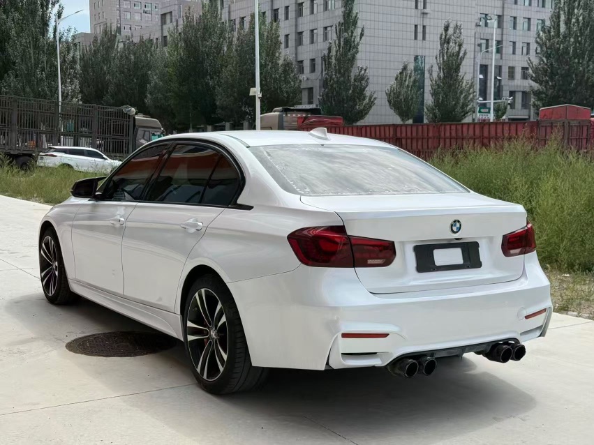 BMW 3 Series 2018 #7 BMW 3 Series 2018 car image #7
