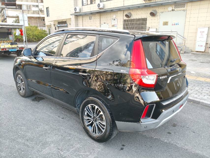 GEELY Vision X6 2018 car image #9