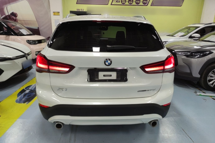 BMW X1 2020 car image #6