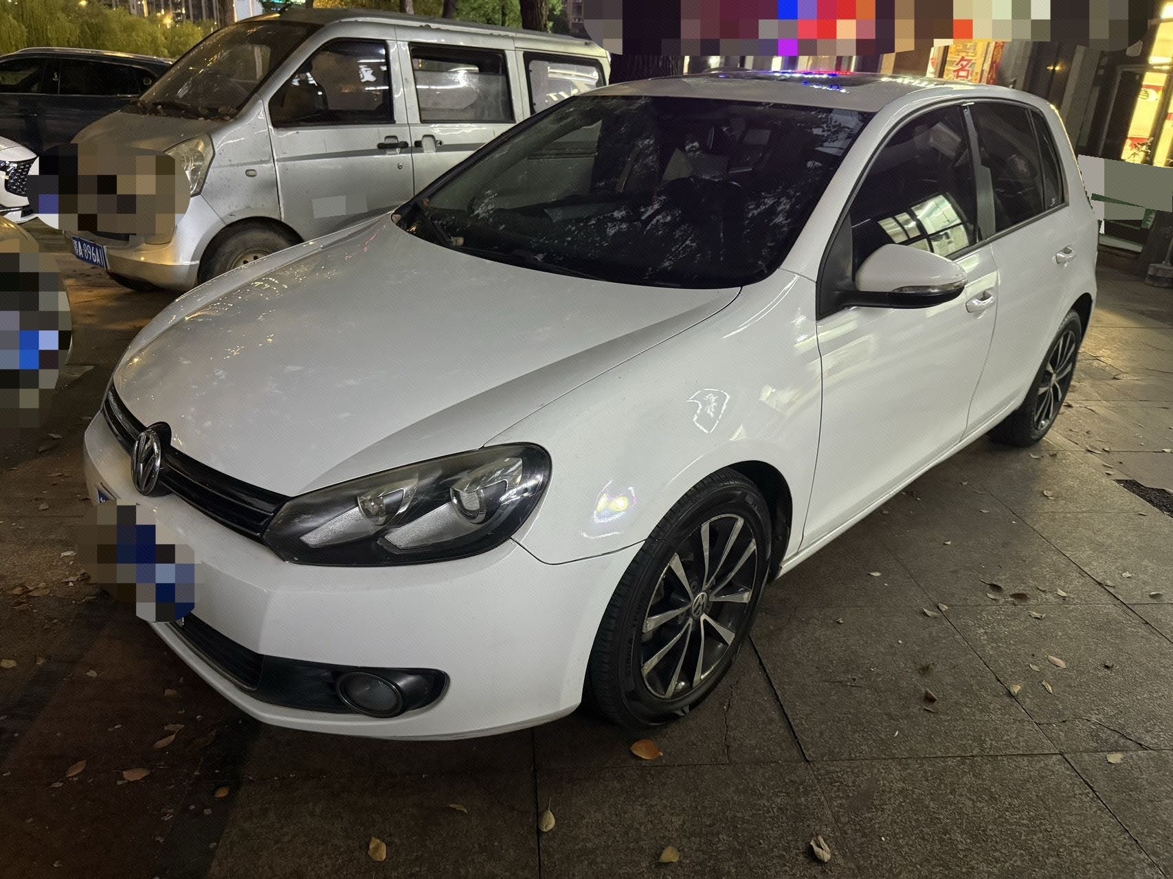 Volkswagen Golf 2012 Volkswagen Golf 2012 car image