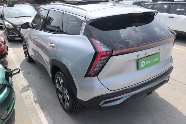 GEELY Boyue L 2024 immagine di auto #5