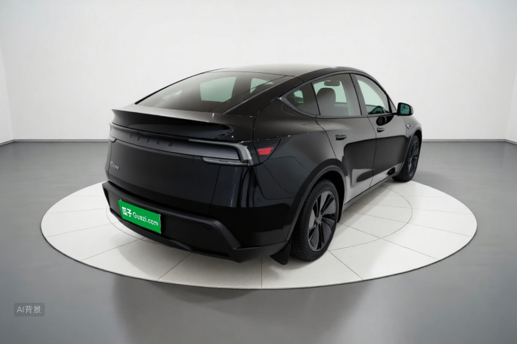 Tesla Model Y 2025 #7 Tesla Model Y 2025 car image #7
