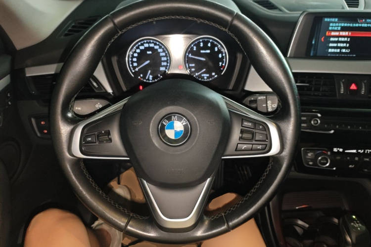 BMW X1 2019 #11 BMW X1 2019 car image #11