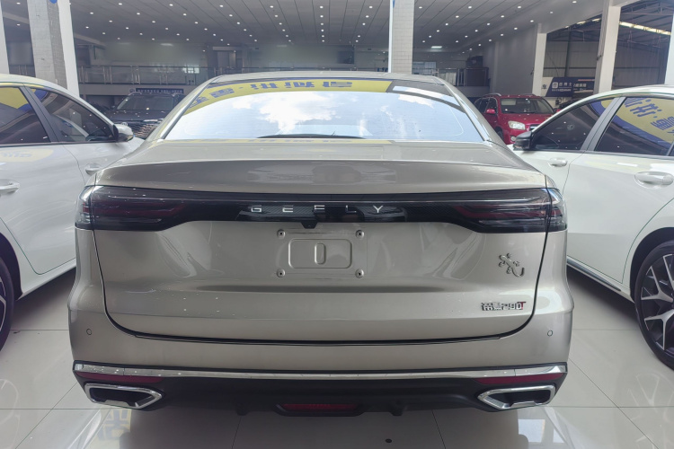 GEELY Emgrand 2026 car image #4
