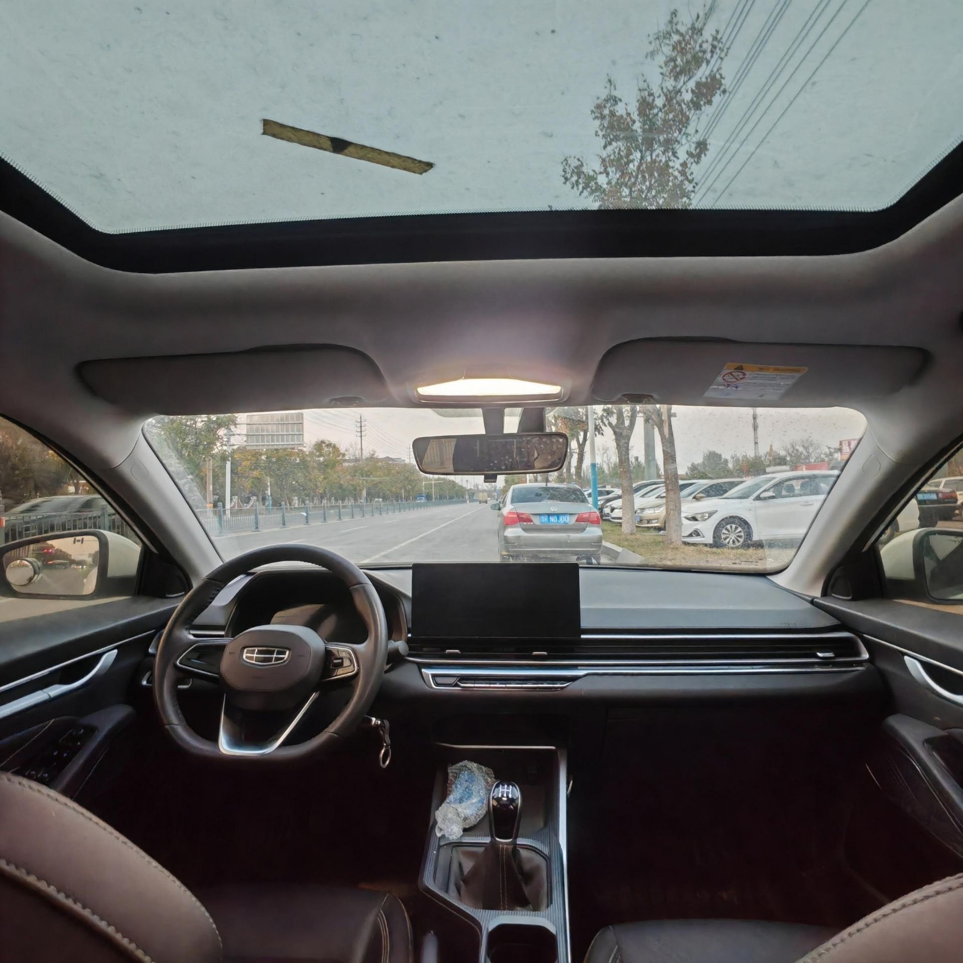 GEELY Emgrand 2024 car image #4