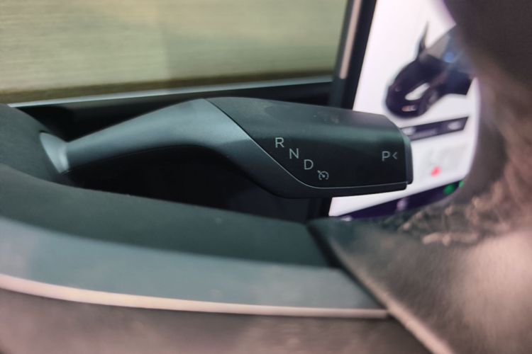 Tesla Model 3 2021 #14 Tesla Model 3 2021 car image #14