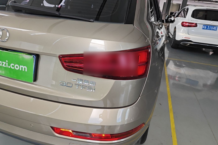 Audi Q3 2018 #8 Audi Q3 2018 car image #8