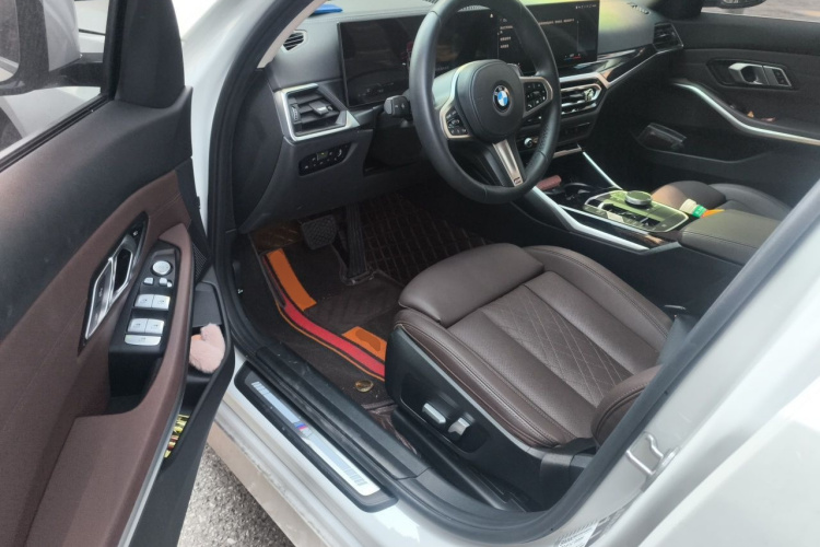 BMW 3 Series 2023 #9 BMW 3 Series 2023 car image #9