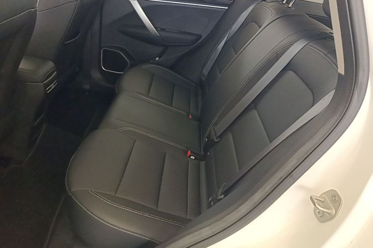 GEELY Coolray 2025 car image #17