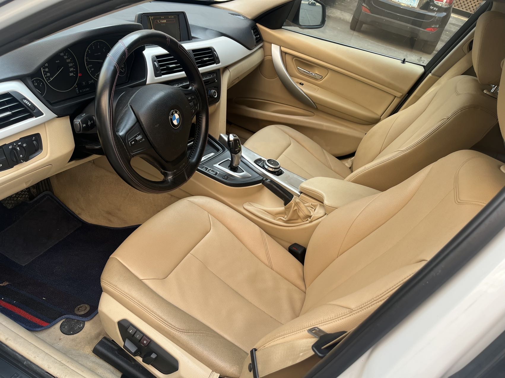BMW 3 Series 2014 #2 BMW 3 Series 2014 صورة سيارة #2