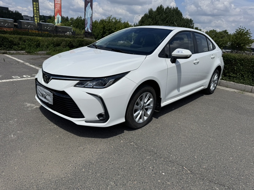 Toyota Corolla 2023 immagine di auto 