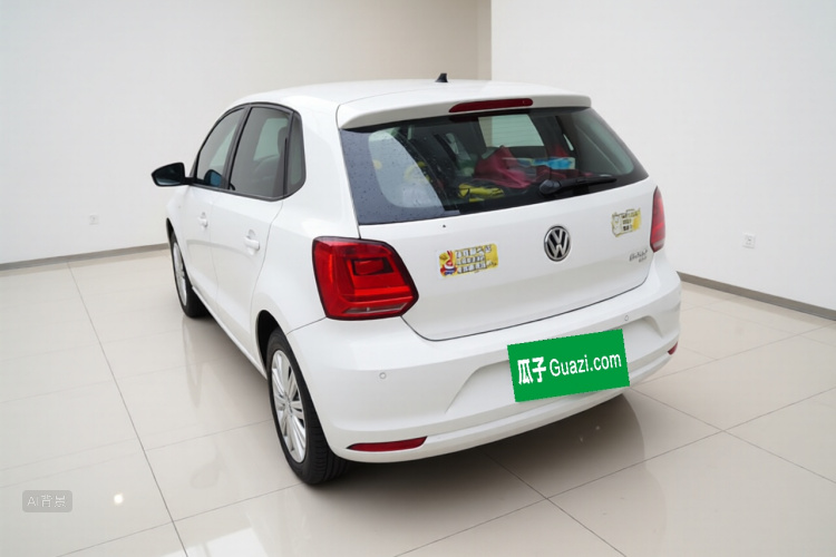 Volkswagen Polo 2016 car image #5