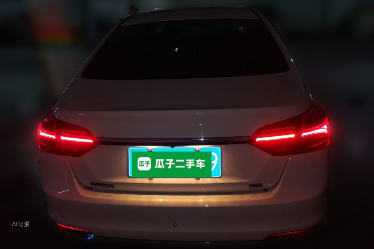 GEELY Emgrand 2019 car image #6