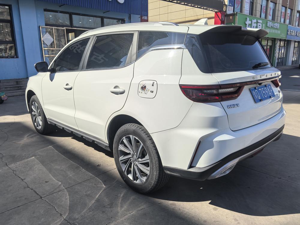 GEELY Vision X6 2024 car image #3
