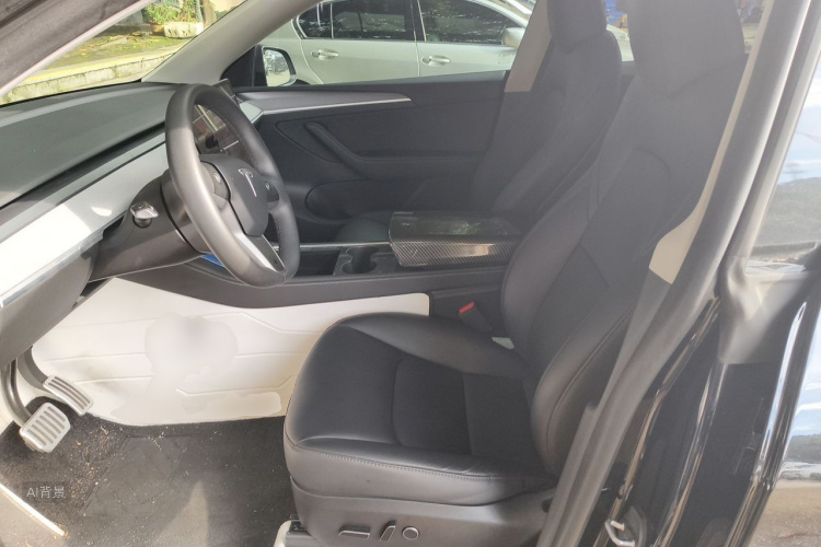 Tesla Model Y 2023 #17 Tesla Model Y 2023 car image #17